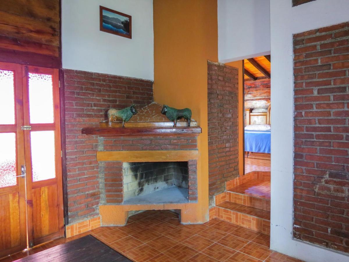 Cabanas Yunuen By Rotamundos Patzcuaro Exterior photo
